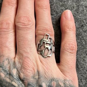 Geometric sterling silver ring